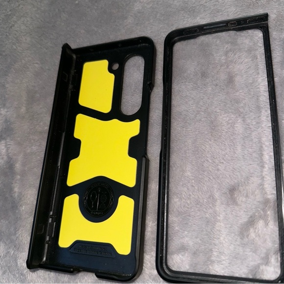 Spigen Black Case for Samsung Galaxy Z Fold 5,Slim Armor Pro - Picture 7 of 13